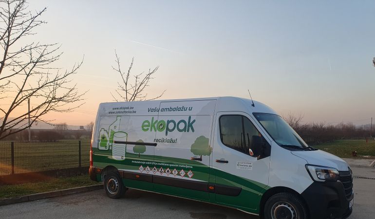 Ekopak co-financed the procurement of vehicles for transporting hazardous waste packaging
