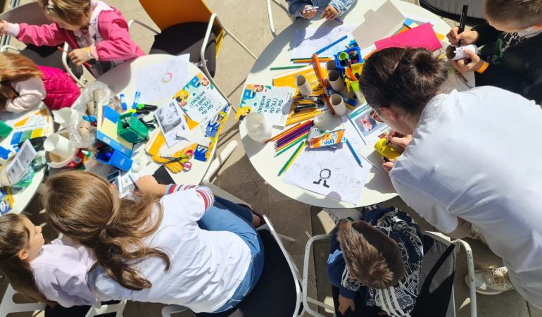 Ekopak organized an educational workshop for children at Molson Coors' traditional family day