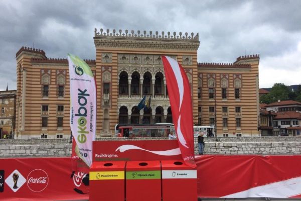 Recycling of packaging waste at the official FIFA World Cup ™ Trophy Tour by Coca-Cola in Sarajevo!