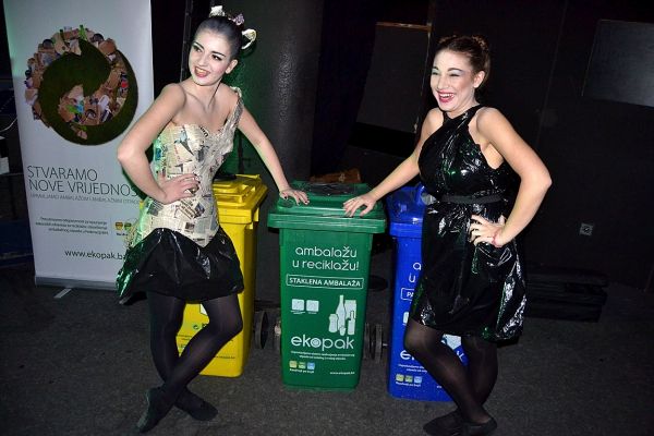 Fashion Performance „Waste is Taste“ Held in Sarajevo