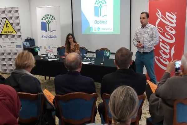 The largest global environmental education program '' ECO-SCHOOLS '' started in Bosnia and Herzegovina