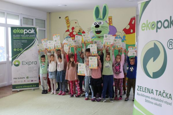 We teach children about the importance of recycling: Ekopak caravan in Konjic 