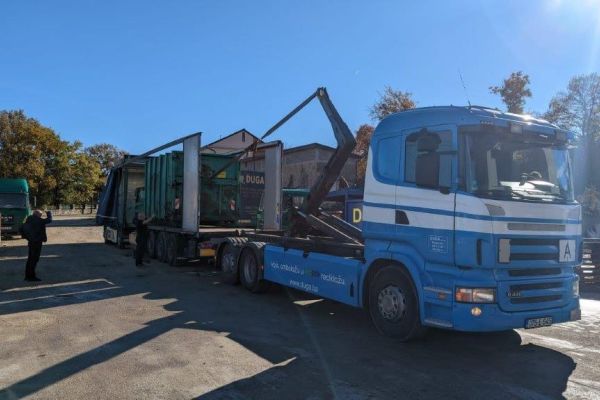 Ekopak co-financed the purchase of a vehicle for packaging waste collector Duga from Široki Brijeg