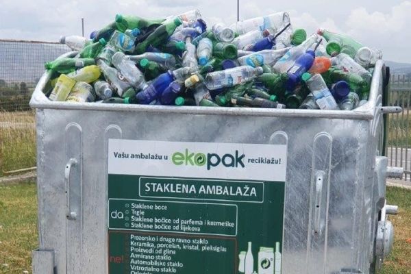  The first quantities of glass packaging waste from Tomislavgrad sent for recycling