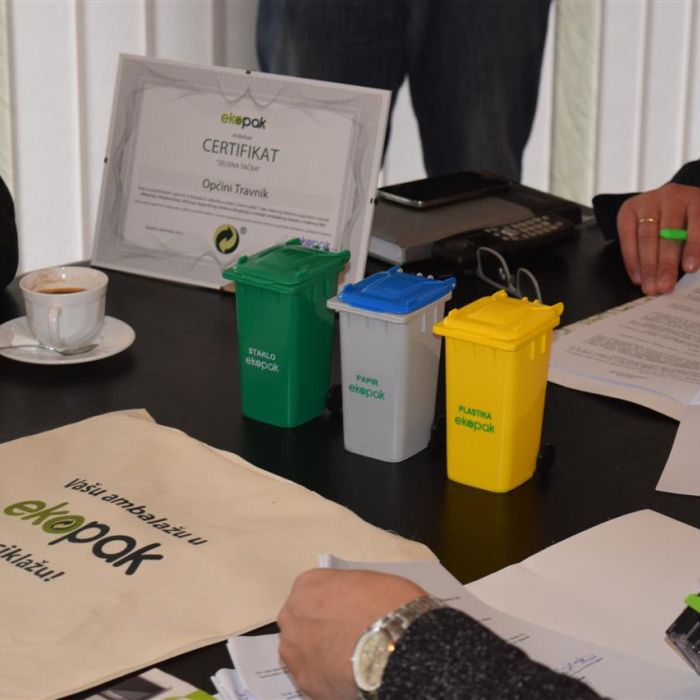 Picture 007 (Custom).jpg