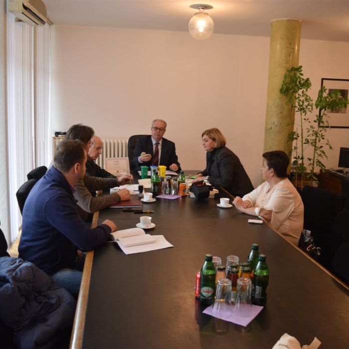 Picture 001 (Custom).jpg